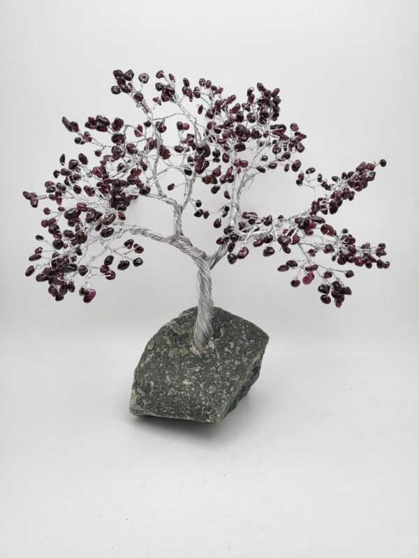 Natural Garnet 500 Chip Gemstone Tree with Rock Base